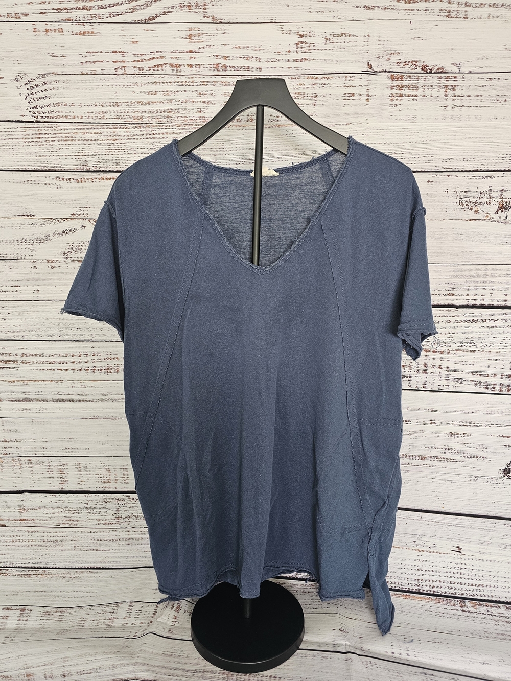 LA MIEL Slate Blue V-Neck Short Sleeve Top